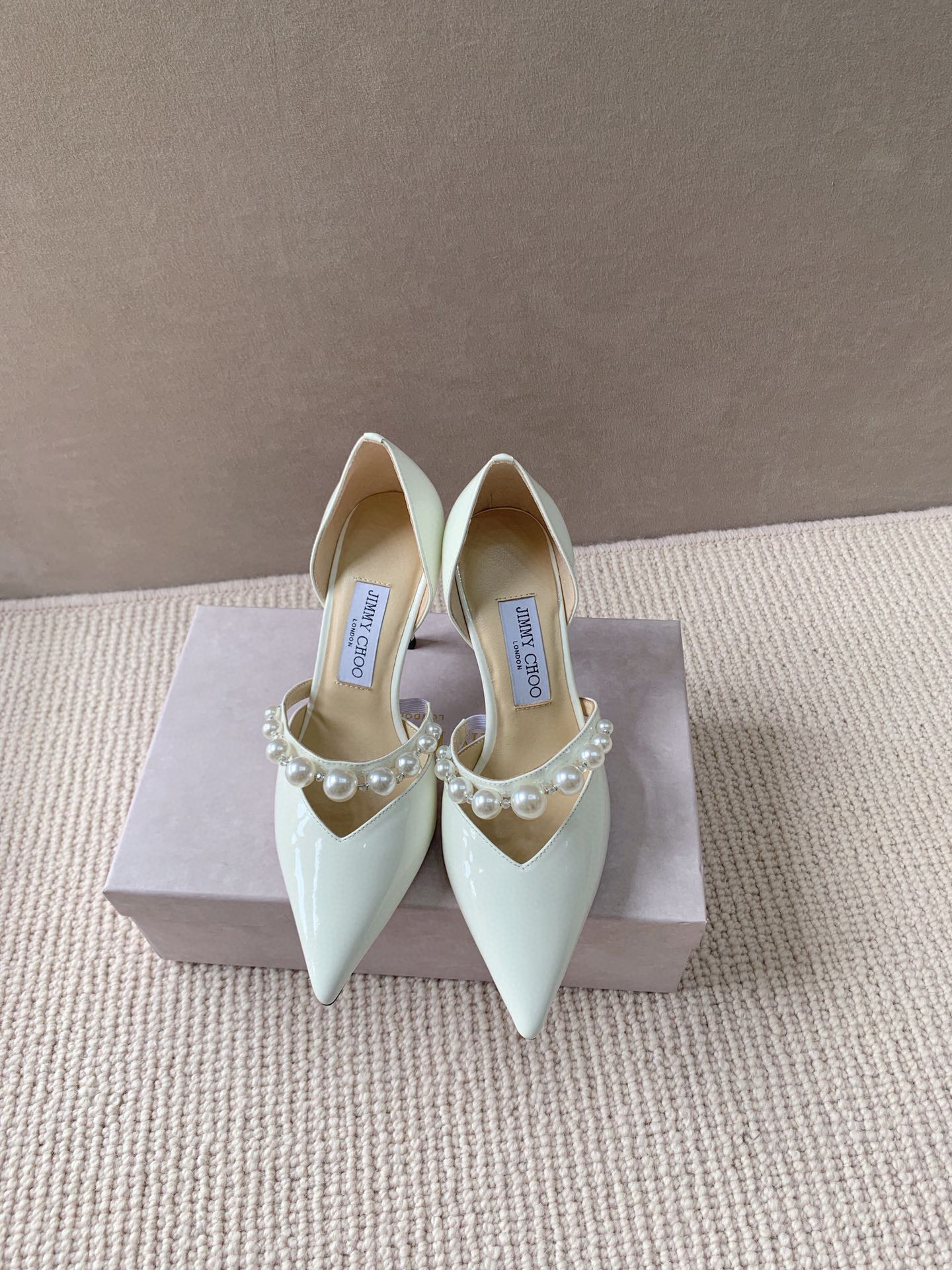 지미추 여자 구두.힐 8.5cm