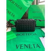 보테가베네타 여자가방  680254