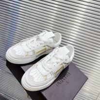 발렌티노 남녀공용 스니커즈 신발 운동화
