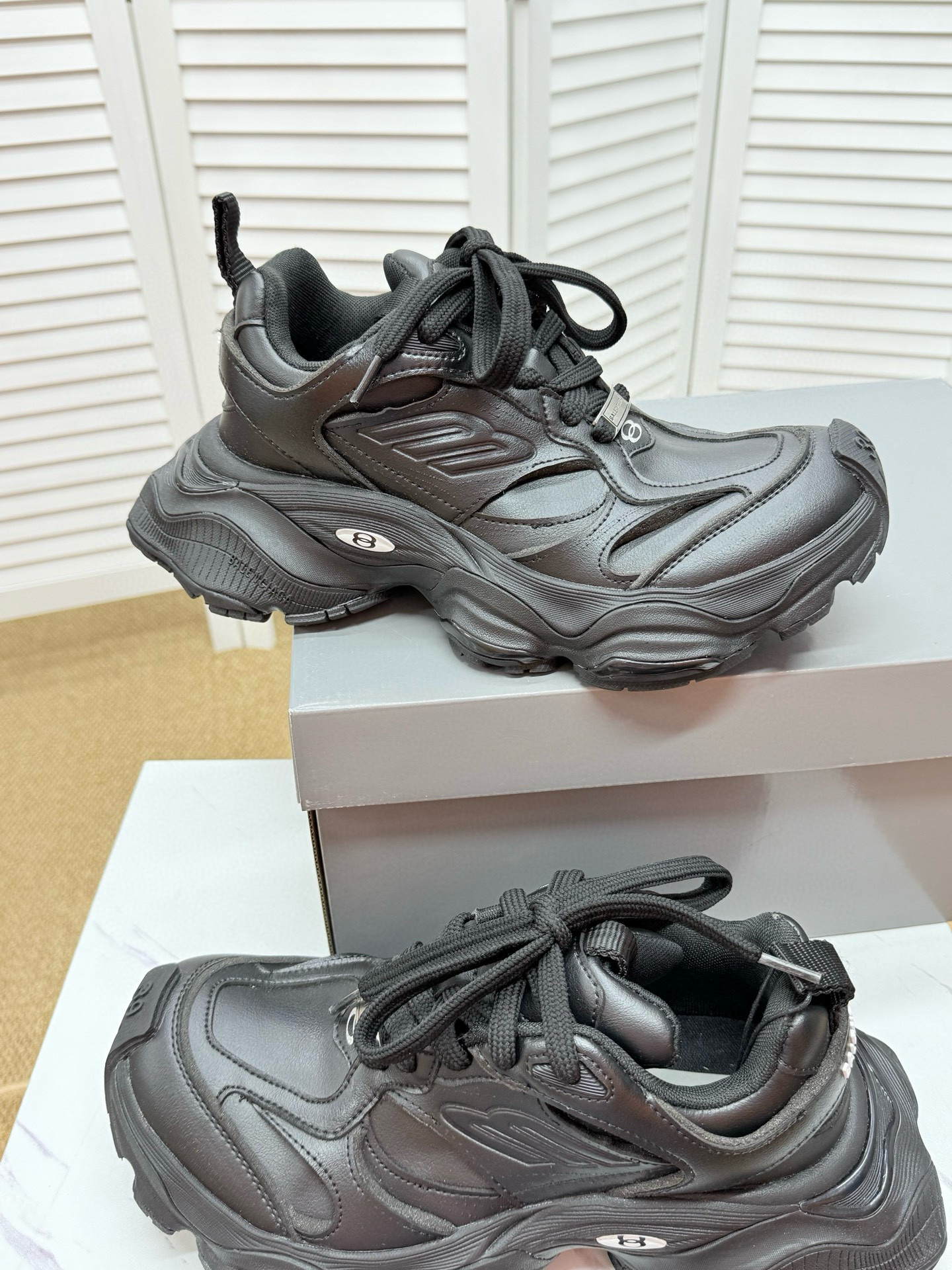 발렌시아가 러너 남여공용 운동화 신발 스니커즈