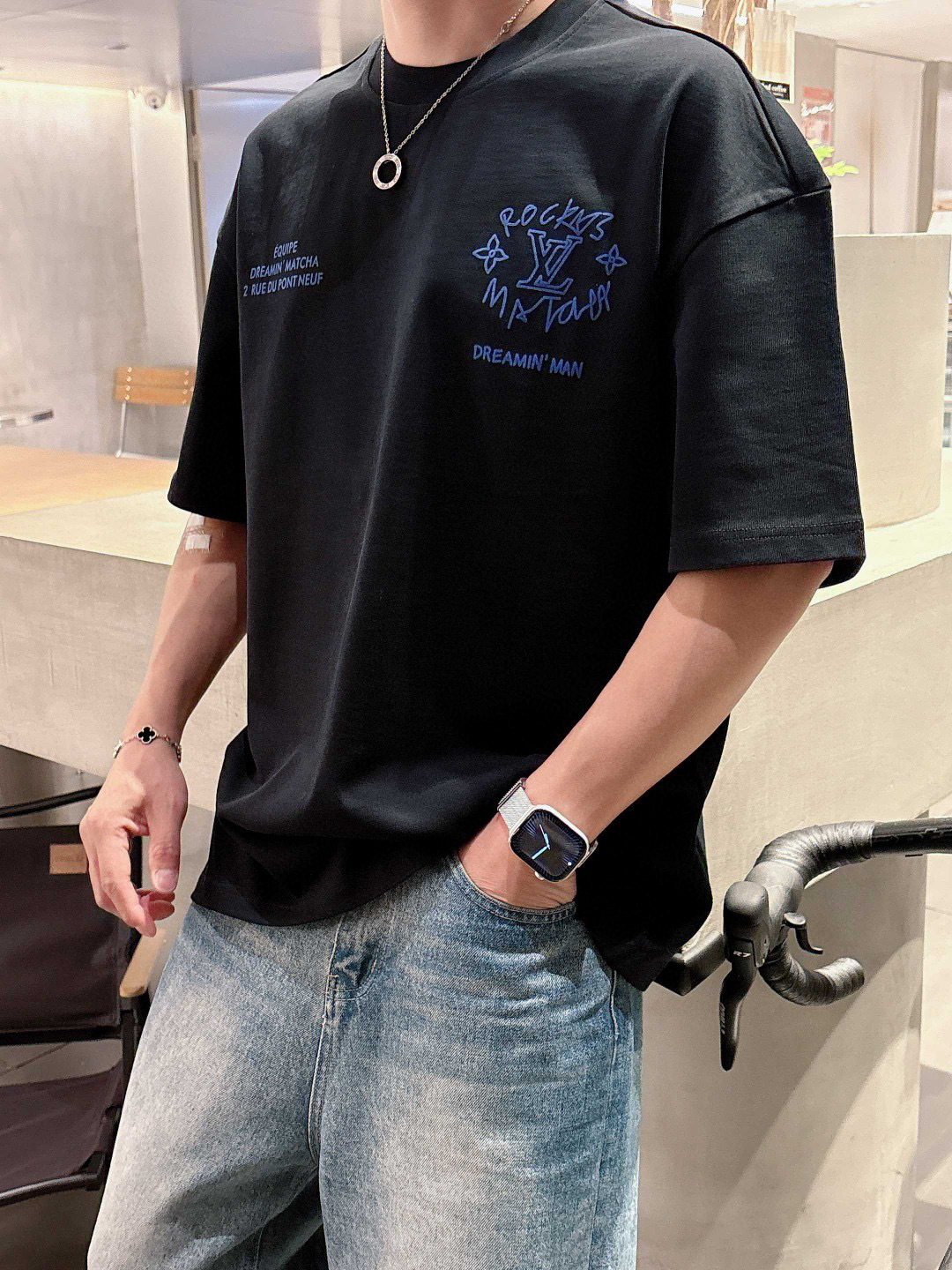 루이비통 남자 반팔티