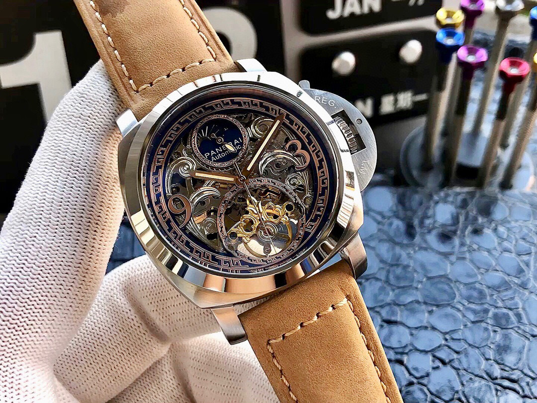 파네라이  남자 미러급 시계