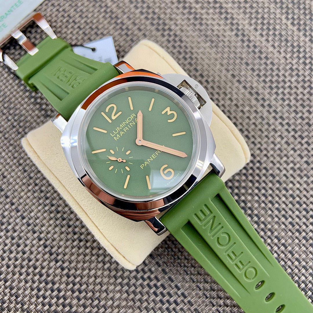 파네라이  남자 미러급 시계