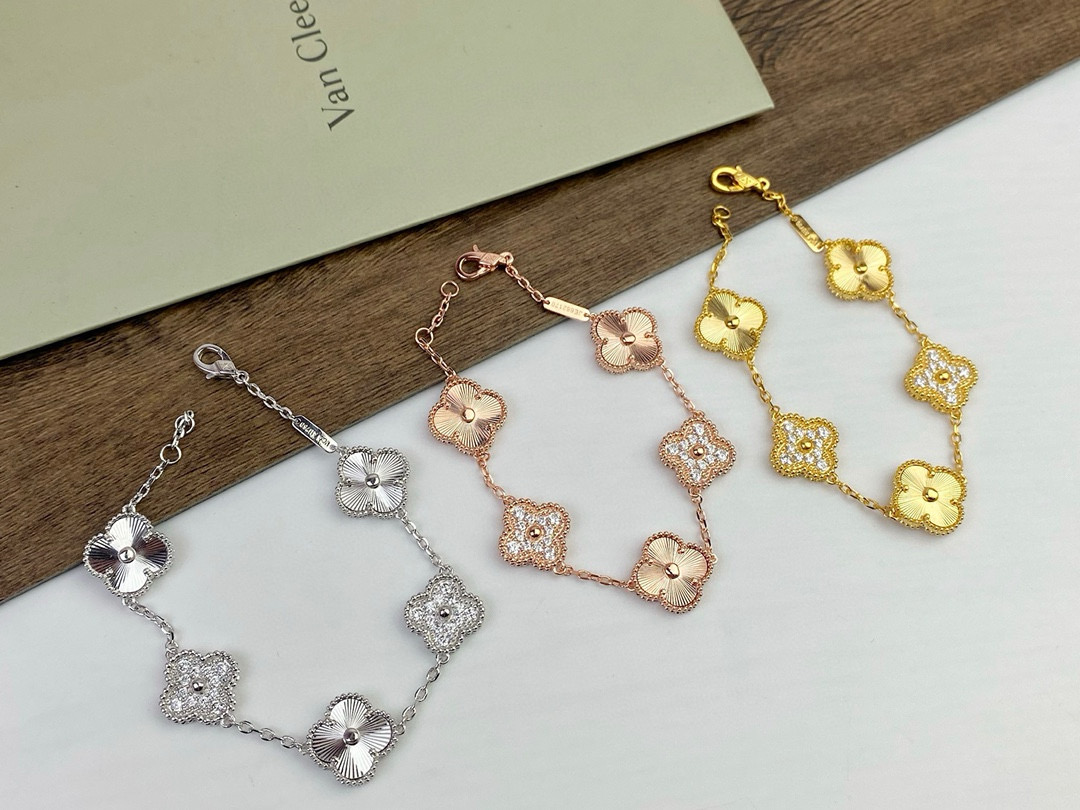 반클리프앤아펠 팔찌