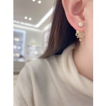 디올 귀걸이