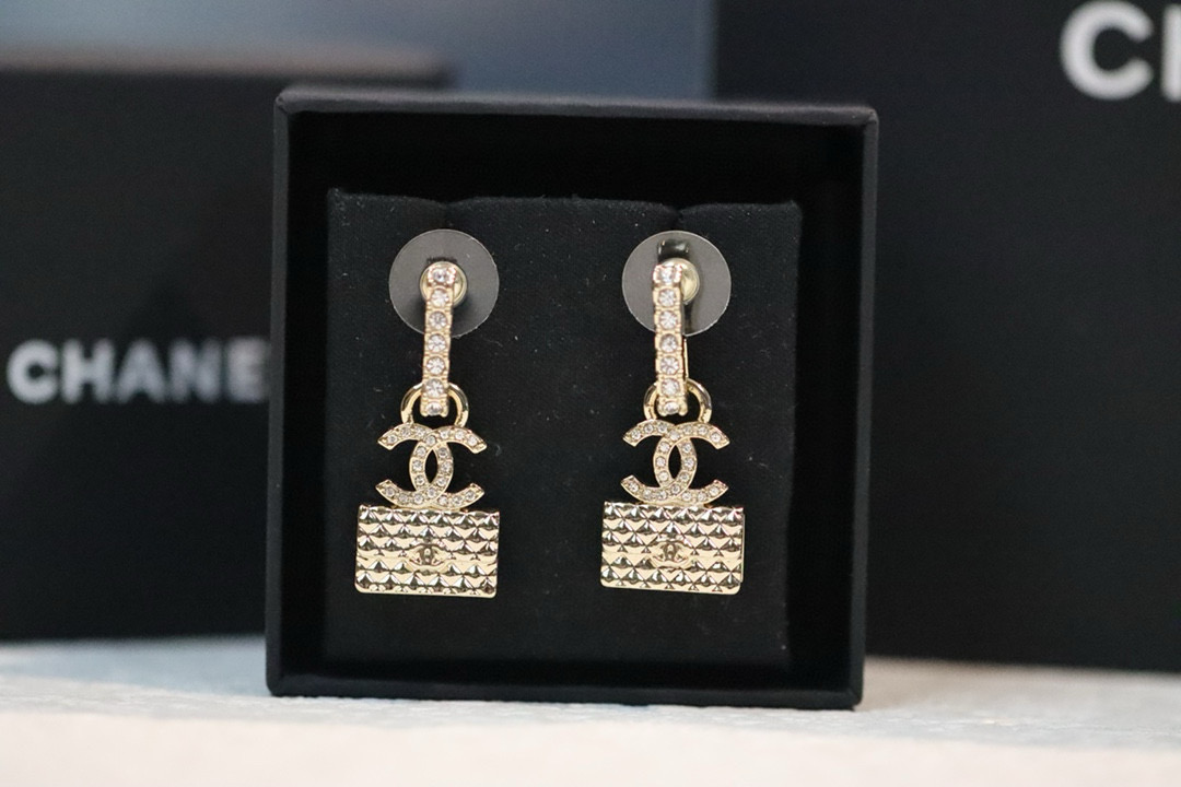 샤넬 귀걸이