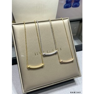 불가리 목걸이