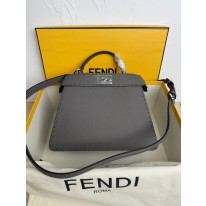 펜디 여자가방 8BN327