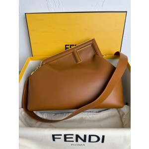 펜디 여자가방 127