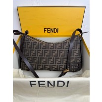 펜디 여자가방 8106B75