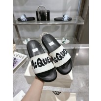 알렉산더 맥퀸 남녀공용 슬리퍼