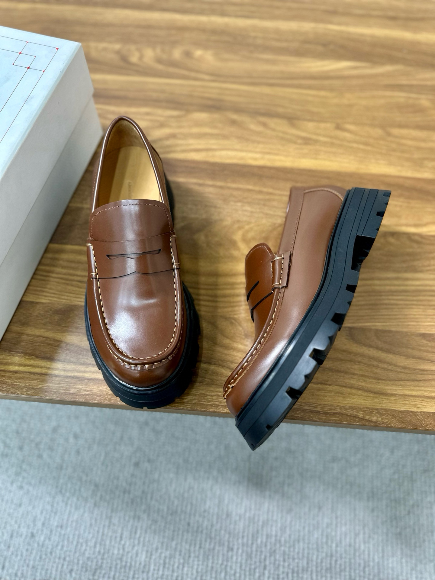 알렉산더 맥퀸 남자 구두