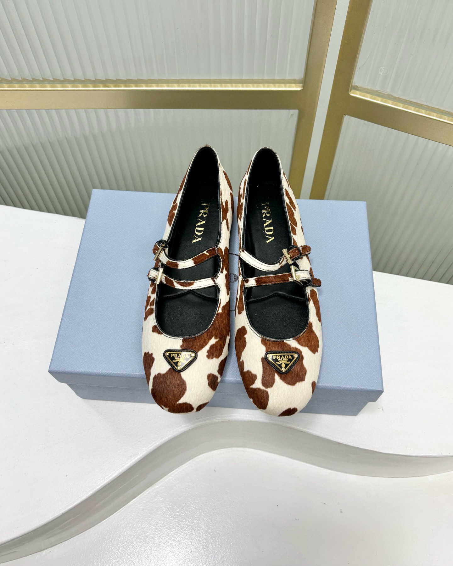 프라다 여자 신발 구두