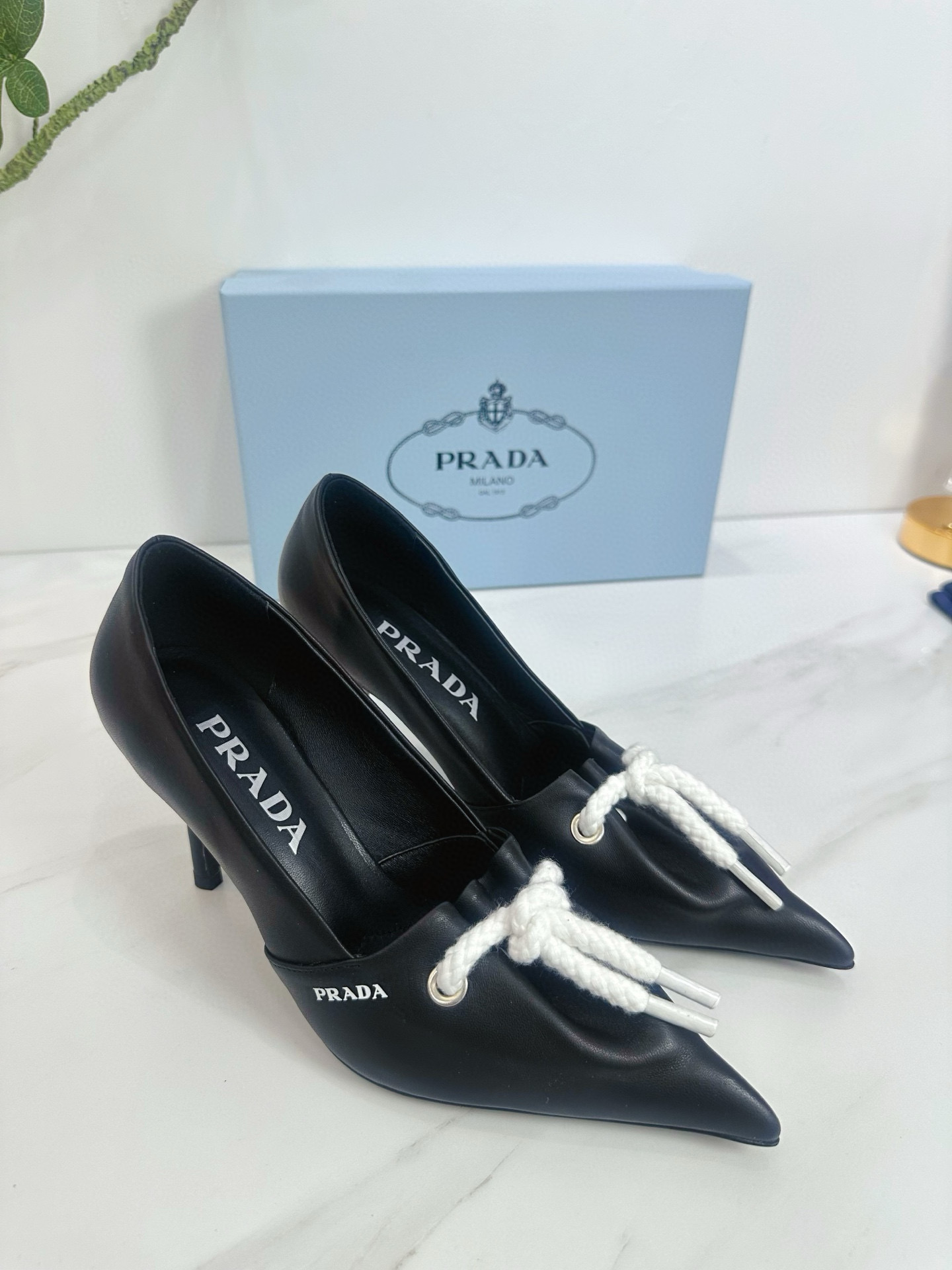프라다 8.5cm 여자 신발 구두