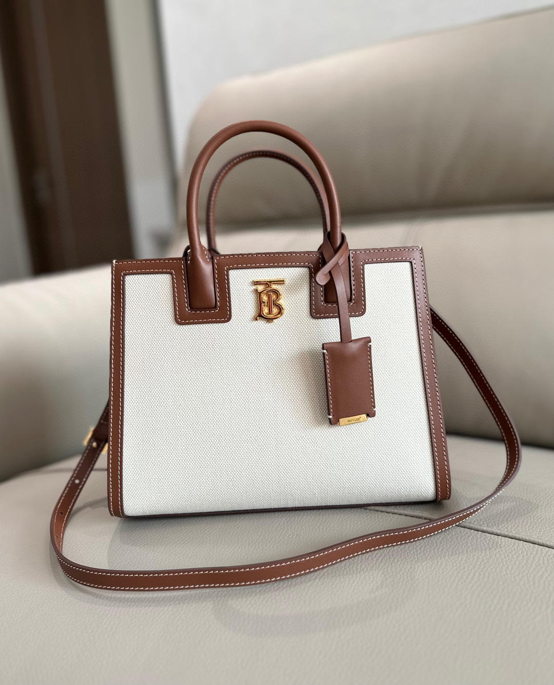 버버리  여자가방