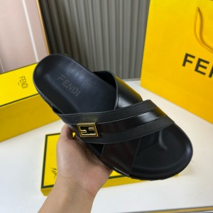 펜디 남자 슬리퍼
