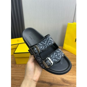 펜디 남자 슬리퍼