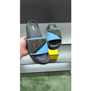 펜디 남자 슬리퍼