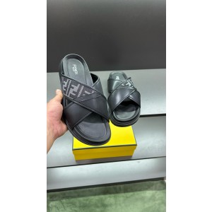 펜디 남자 슬리퍼