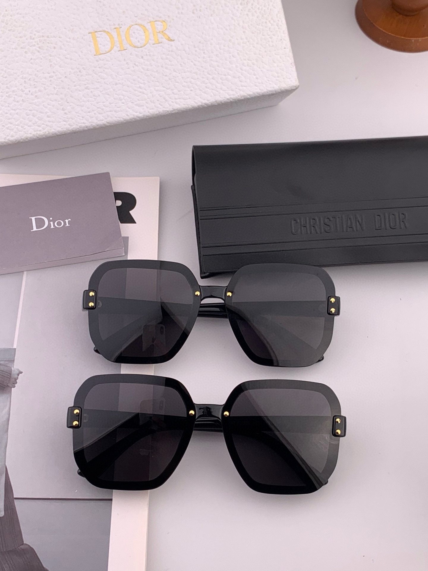 디올 2컬러 선글라스