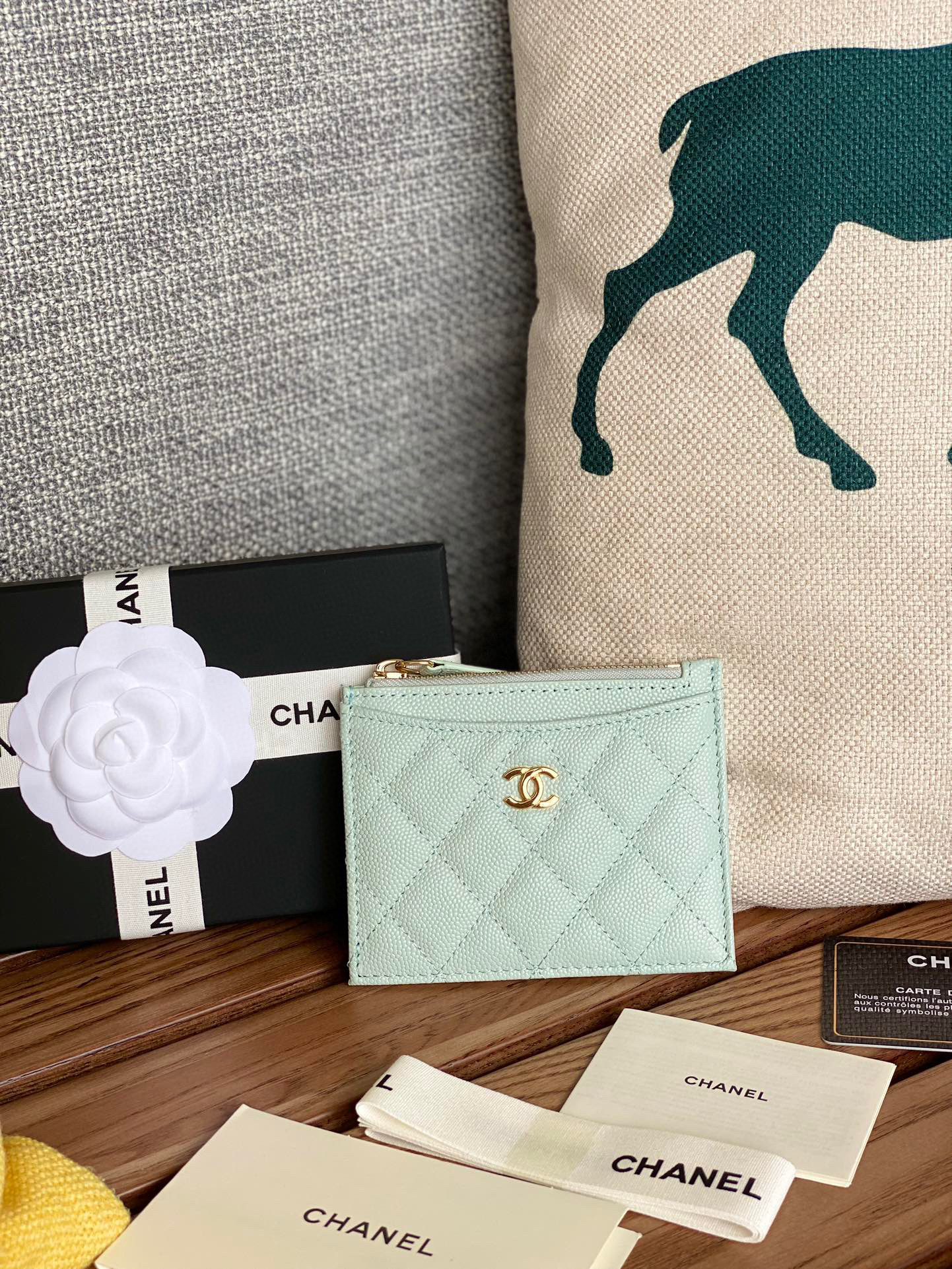 샤넬 A84105 여자 카드지갑 머니클립