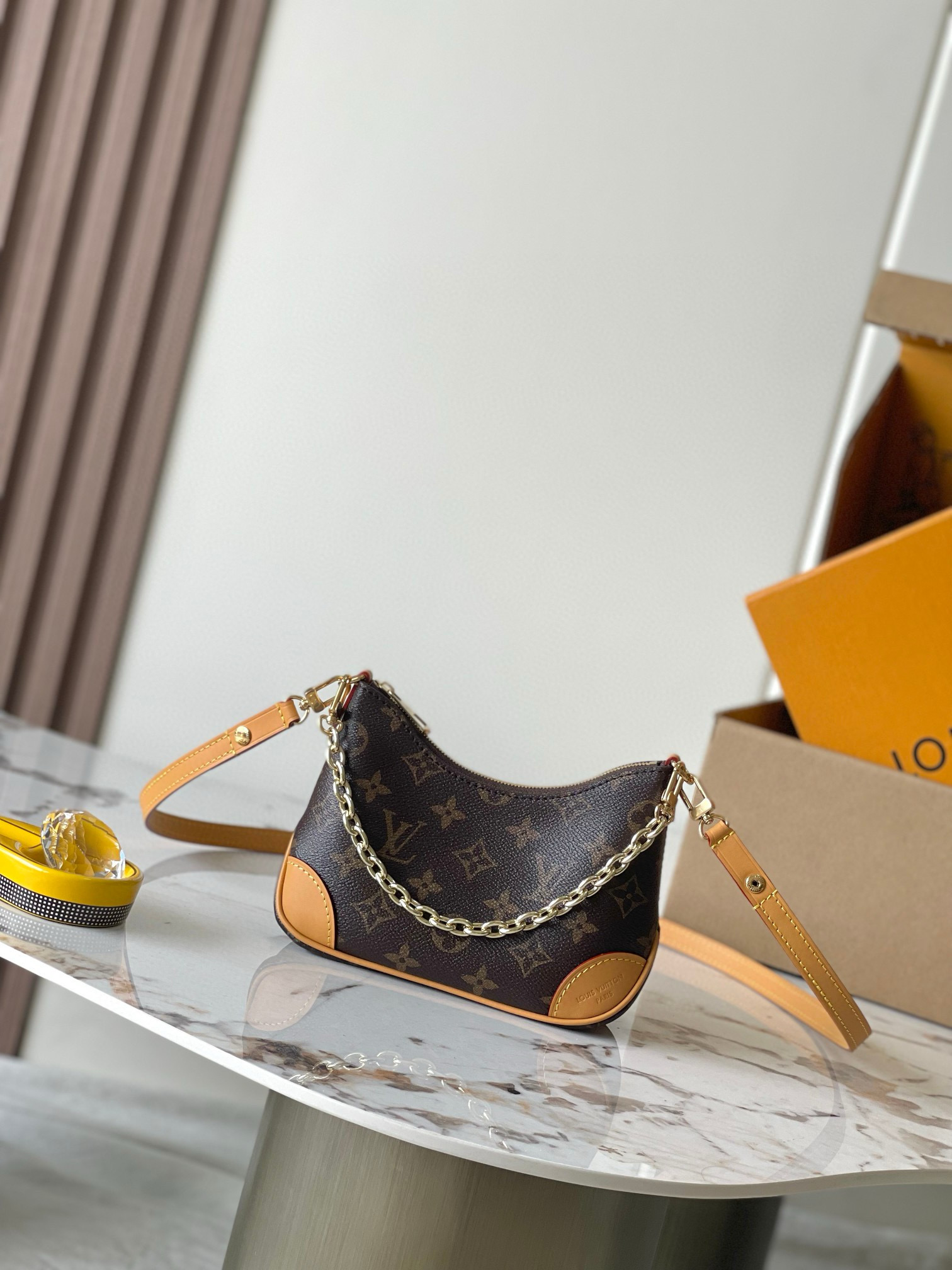 루이비통 M25519 여자가방