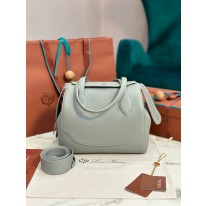 로로피아나 여자가방