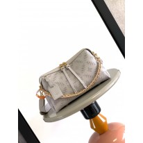 루이비통 M13157 여자가방