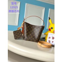 루이비통 M12925 여자가방