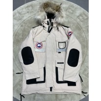 캐나다구스 남녀공용 패딩