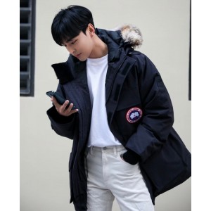 캐나다구스 남녀공용 패딩