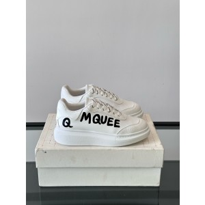  알렉산더 맥퀸 남녀공용 신발 운동화 스니커즈