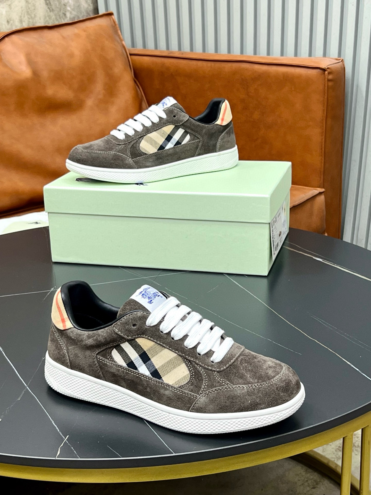 버버리 남자 스니커즈 신발 운동화