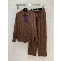 루이비통 여자 세트