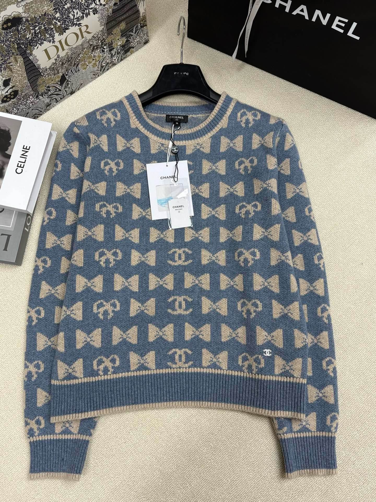 샤넬 여자 후드티 맨투맨